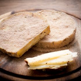 Würchwitzer Milbenkäse: Der lebendigste Käse der Welt - Würchwitzer ...